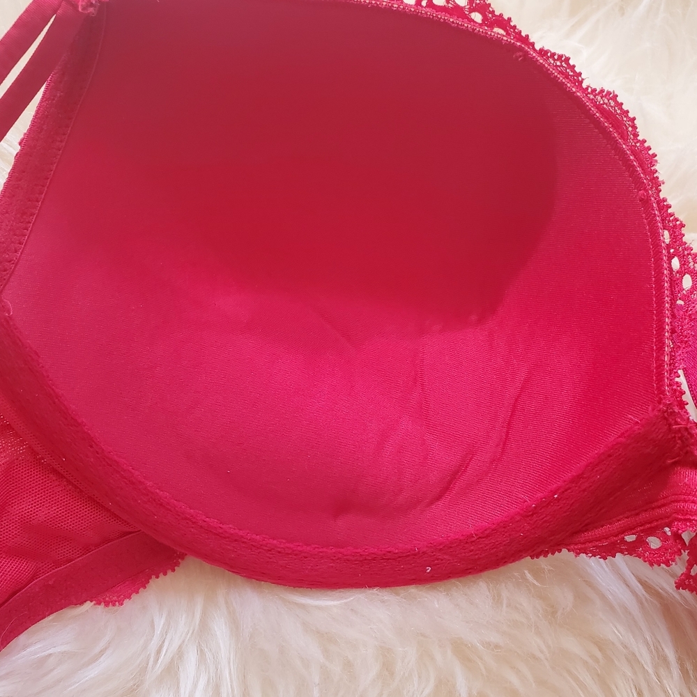 Victoria's Secret Very Sexy Push Up Bra 36D - Picture 4 of 7